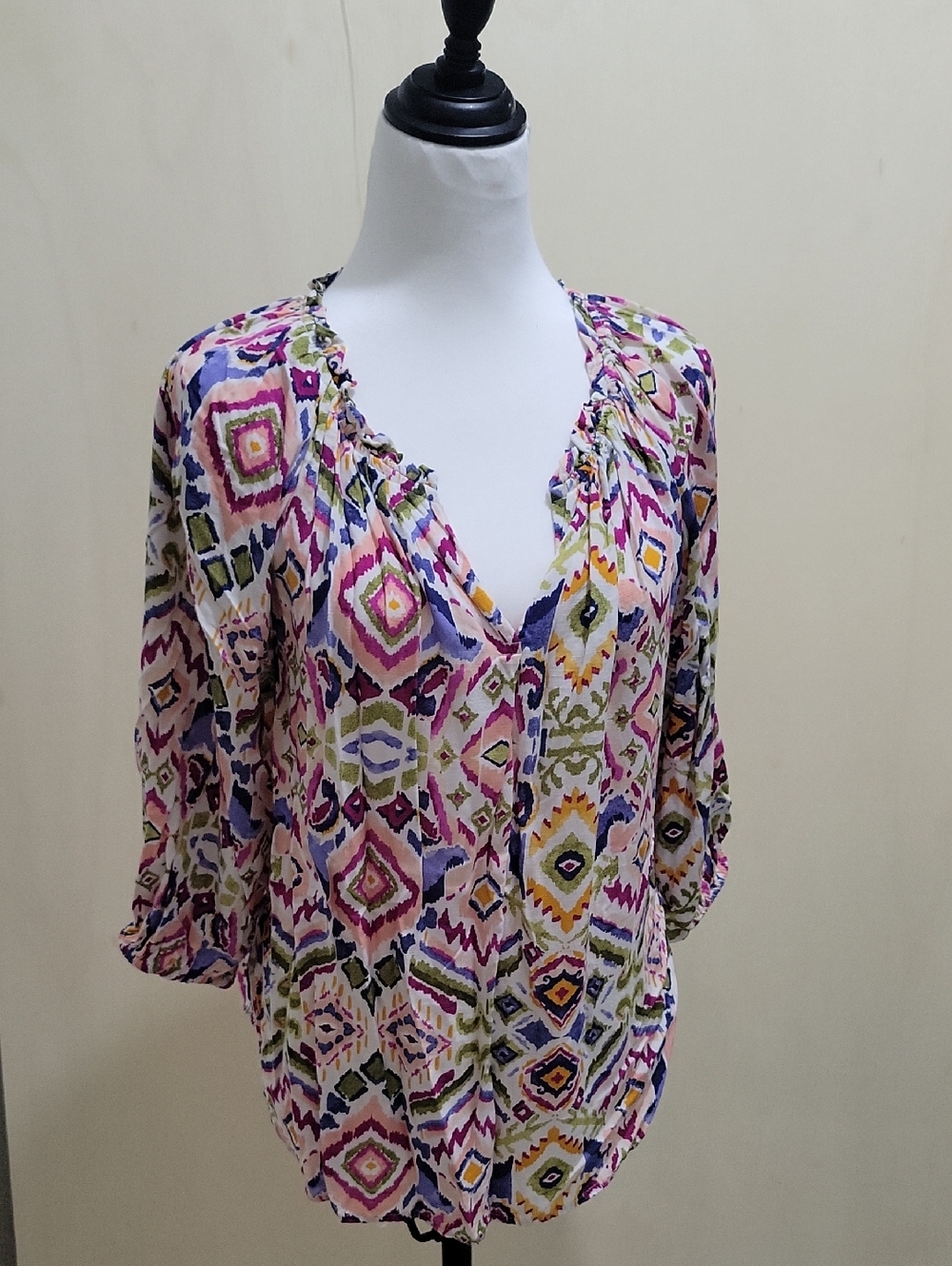 beachlunchlounge Multicolor Ikat V-Neck  Boho Blouse Womens S, Artsy Chic